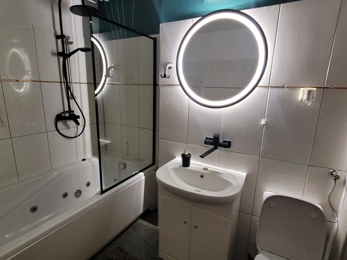 Przestronny Apartament Przasnysz Bagian luar foto